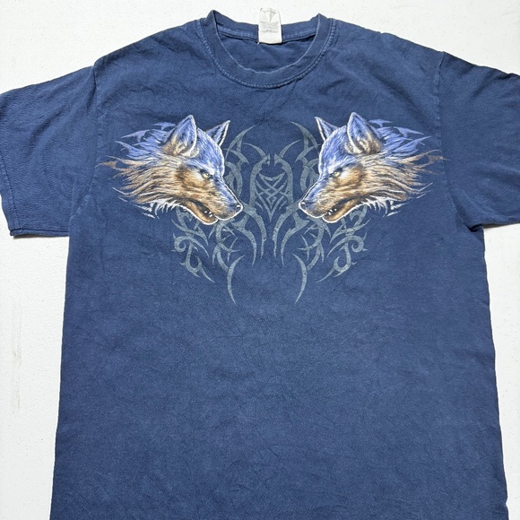 Wolf Graphic tee - Picture 1 of 6